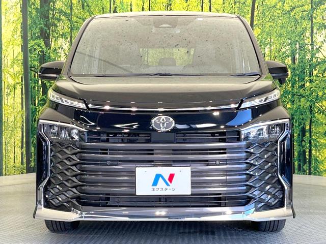 ヴォクシー Ｓ－Ｚ　両側電動ドア　バックカメラ　衝突被害軽減システム　レーダークルーズ　禁煙車　ハーフレザーシート　コーナーセンサー　スマートキー　ＬＥＤヘッド　ＥＴＣ２．０　純正１７インチアルミ　オートハイビーム（15枚目）