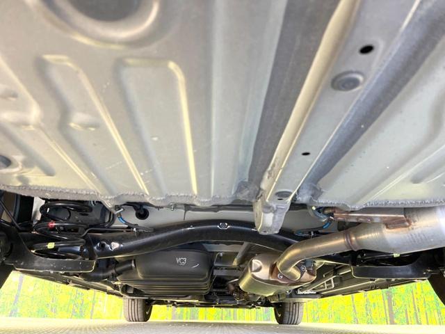 ヴォクシー Ｓ－Ｚ　両側電動ドア　バックカメラ　衝突被害軽減システム　レーダークルーズ　禁煙車　ハーフレザーシート　コーナーセンサー　スマートキー　ＬＥＤヘッド　ＥＴＣ２．０　純正１７インチアルミ　オートハイビーム（20枚目）