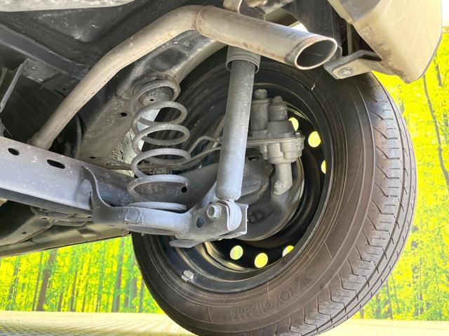 タフト Ｘ　ガラスルーフ　バックカメラ　衝突被害軽減システム　禁煙車　ドラレコ　コーナーセンサー　スマートキー　ＬＥＤヘッド　オートハイビーム　オートライト　オートエアコン　Ｂｌｕｅｔｏｏｔｈ　ＣＤ　ＤＶＤ再生（35枚目）