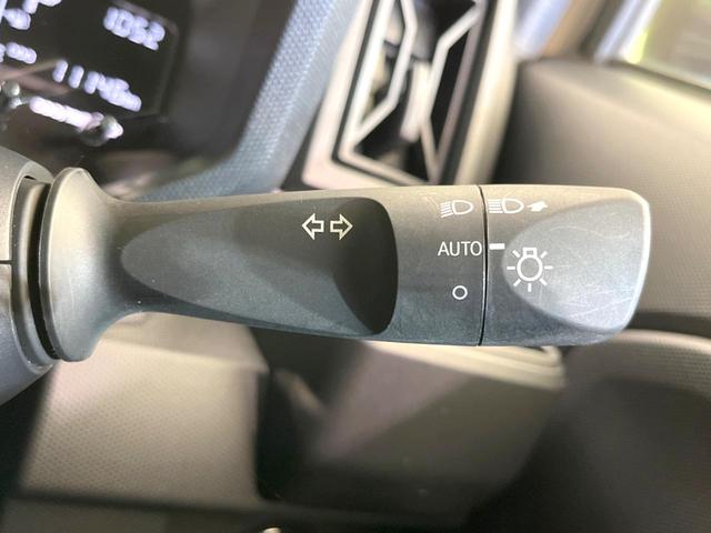 タフト Ｘ　ガラスルーフ　バックカメラ　衝突被害軽減システム　禁煙車　ドラレコ　コーナーセンサー　スマートキー　ＬＥＤヘッド　オートハイビーム　オートライト　オートエアコン　Ｂｌｕｅｔｏｏｔｈ　ＣＤ　ＤＶＤ再生（53枚目）