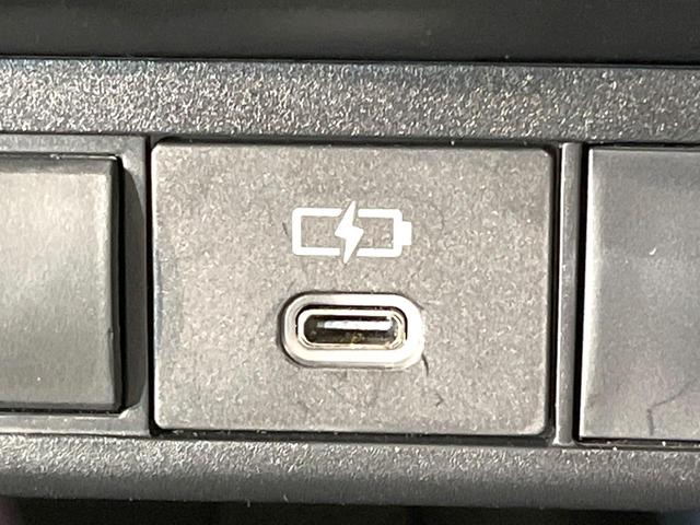 ヤリスクロス Ｘ　ＳＤナビ　バックカメラ　衝突被害軽減システム　レーダークルーズ　禁煙車　ドラレコ　コーナーセンサー　スマートキー　ＥＴＣ　オートハイビーム　車線逸脱警報　オートライト　Ｂｌｕｅｔｏｏｔｈ　フルセグ（49枚目）