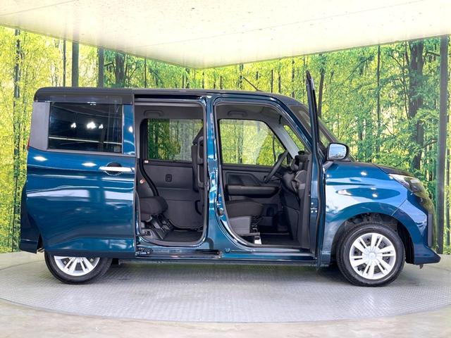 ルーミー Ｘ　電動スライドドア　純正ＳＤナビ　バックカメラ　衝突被害軽減システム　禁煙車　コーナーセンサー　スマートキー　オートハイビーム　オートライト　Ｂｌｕｅｔｏｏｔｈ　ＣＤ　地デジ（28枚目）