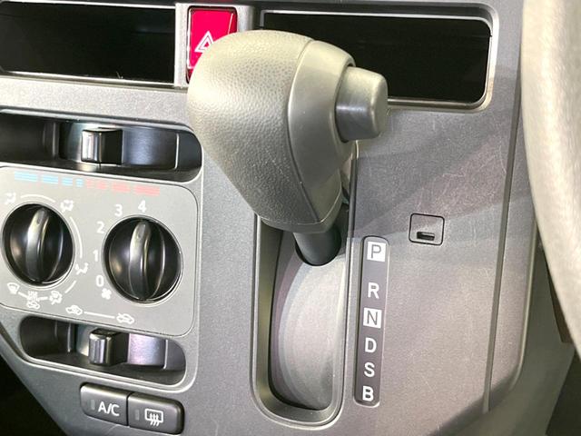 ルーミー Ｘ　電動スライドドア　純正ＳＤナビ　バックカメラ　衝突被害軽減システム　禁煙車　コーナーセンサー　スマートキー　オートハイビーム　オートライト　Ｂｌｕｅｔｏｏｔｈ　ＣＤ　地デジ（47枚目）