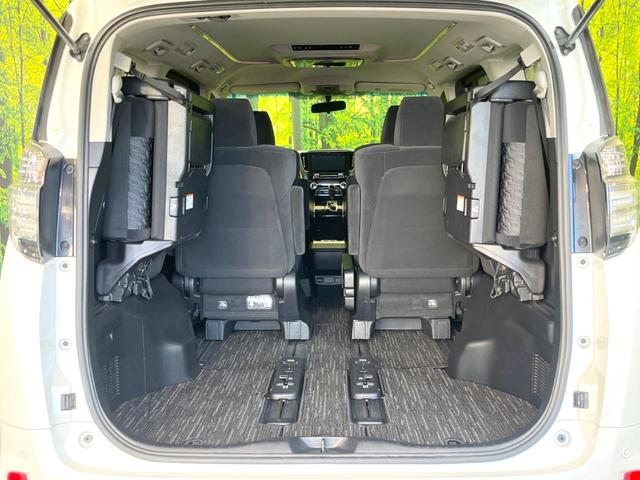 ヴェルファイア ２．５Ｚ　Ａエディション　両側電動ドア　ＳＤナビ　後席モニター　バックカメラ　衝突被害軽減システム　レーダークルーズ　禁煙車　コーナーセンサー　スマートキー　ＬＥＤヘッド　ビルトインＥＴＣ　純正１８インチアルミ　オートライト（11枚目）