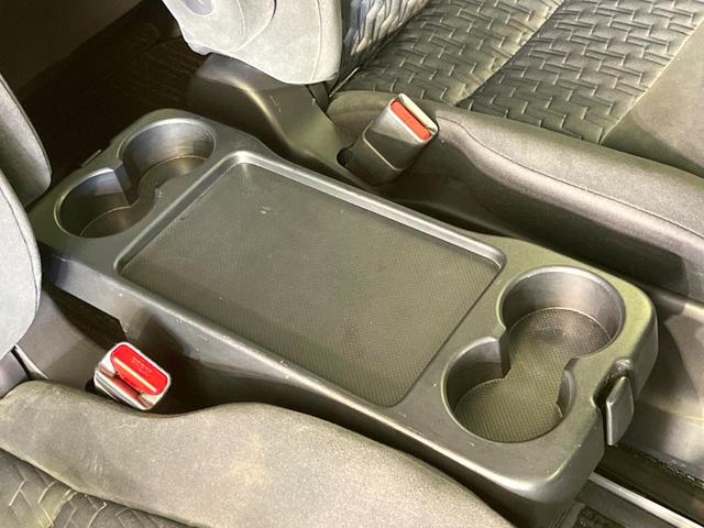 ヴェルファイア ２．５Ｚ　Ａエディション　両側電動ドア　ＳＤナビ　後席モニター　バックカメラ　衝突被害軽減システム　レーダークルーズ　禁煙車　コーナーセンサー　スマートキー　ＬＥＤヘッド　ビルトインＥＴＣ　純正１８インチアルミ　オートライト（27枚目）