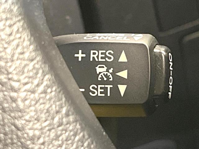 ヴェルファイア ２．５Ｚ　Ａエディション　両側電動ドア　ＳＤナビ　後席モニター　バックカメラ　衝突被害軽減システム　レーダークルーズ　禁煙車　コーナーセンサー　スマートキー　ＬＥＤヘッド　ビルトインＥＴＣ　純正１８インチアルミ　オートライト（61枚目）