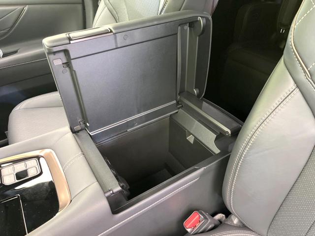 ヴェルファイアハイブリッド Z プレミア 禁煙車 ムーンルーフ ユニバーサルステップ メーカーナビ フリップダウンモニター 全周囲カメラ ETC ドライブレコーダー 衝突軽減 BSM 衝突軽減 パワーシート シートヒーター(19枚目)