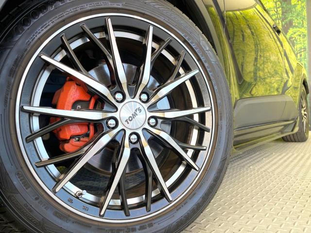 C-HR G 禁煙車 TRDエアロ TOMsマフラー TOMsアルミホイール 純正9型ナビ バックカメラ ETC ドライブレコーダー 衝突軽減 レーダークルーズコントロール シートヒーター(11枚目)