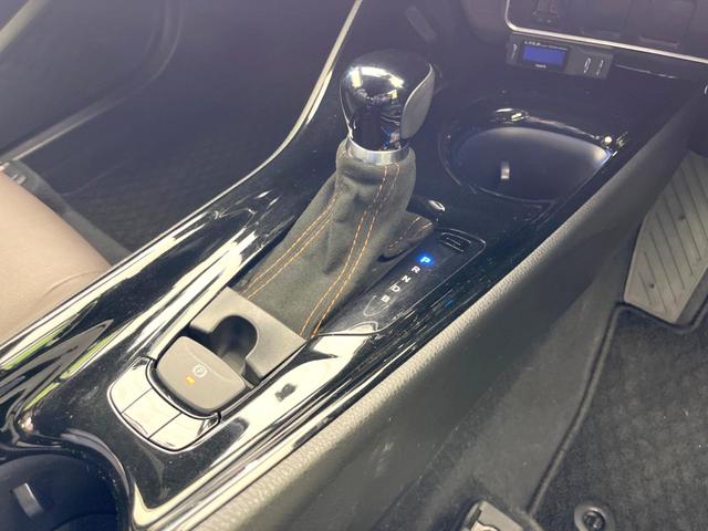 C-HR G 禁煙車 TRDエアロ TOMsマフラー TOMsアルミホイール 純正9型ナビ バックカメラ ETC ドライブレコーダー 衝突軽減 レーダークルーズコントロール シートヒーター(31枚目)