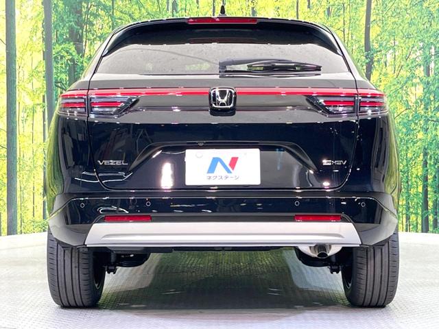 ヴェゼル ｅ：ＨＥＶ　Ｚ　登録済未使用車　純正９型ナビ　全周囲カメラ　ＥＴＣ　衝突軽減　レーダークルーズコントロール　ＢＳＭ　パワーバックドア　シートヒーター　オートエアコン　プッシュスタート（15枚目）