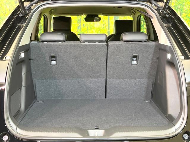 ヴェゼル ｅ：ＨＥＶ　Ｚ　登録済未使用車　純正９型ナビ　全周囲カメラ　ＥＴＣ　衝突軽減　レーダークルーズコントロール　ＢＳＭ　パワーバックドア　シートヒーター　オートエアコン　プッシュスタート（34枚目）