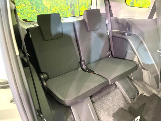 シエンタ ハイブリッドＧ　禁煙車　ディスプレイオーディオ　バックカメラ　ＥＴＣ　衝突軽減　レーダークルーズコントロール　オートエアコン　プッシュスタート（10枚目）