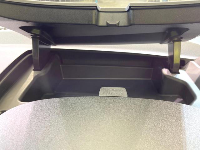 シエンタ ハイブリッドＧ　禁煙車　ディスプレイオーディオ　バックカメラ　ＥＴＣ　衝突軽減　レーダークルーズコントロール　オートエアコン　プッシュスタート（63枚目）