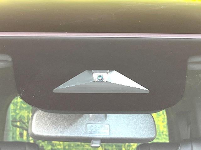 ステップワゴン スパーダ　登録済未使用車　純正１１．４型ナビ　バックカメラ　ホンダセンシング　レーダークルーズコントロール　ＢＳＭ　両側電動　ＬＥＤヘッドライト　シートヒーター　パドルシフト（5枚目）