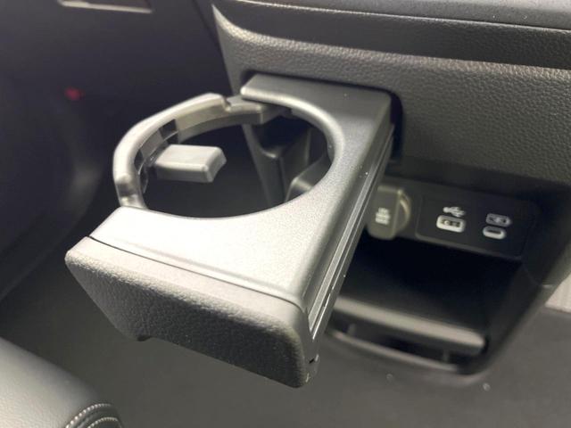 ステップワゴン スパーダ　登録済未使用車　純正１１．４型ナビ　バックカメラ　ホンダセンシング　レーダークルーズコントロール　ＢＳＭ　両側電動　ＬＥＤヘッドライト　シートヒーター　パドルシフト（30枚目）