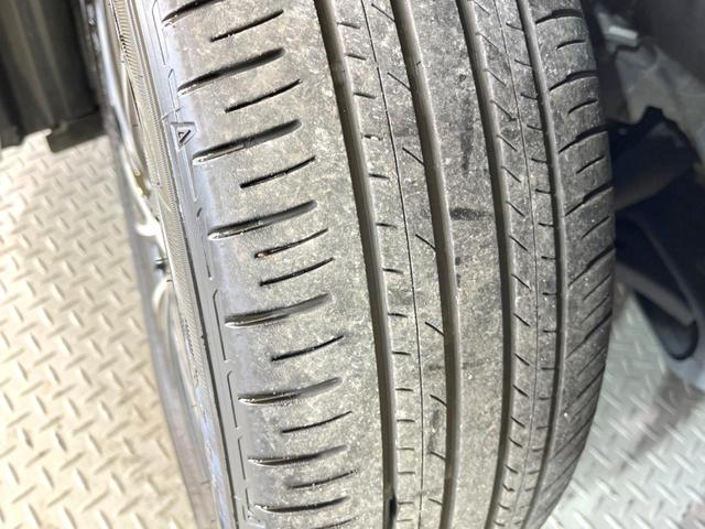 ノア ハイブリッドS-Z 両側電動ドア 後席モニター 全周囲カメラ 100V電源 衝突被害軽減システム レーダークルーズ 禁煙車 電動リアゲート ハーフレザーシート ドラレコ コーナーセンサー スマートキー LEDヘッド(33枚目)