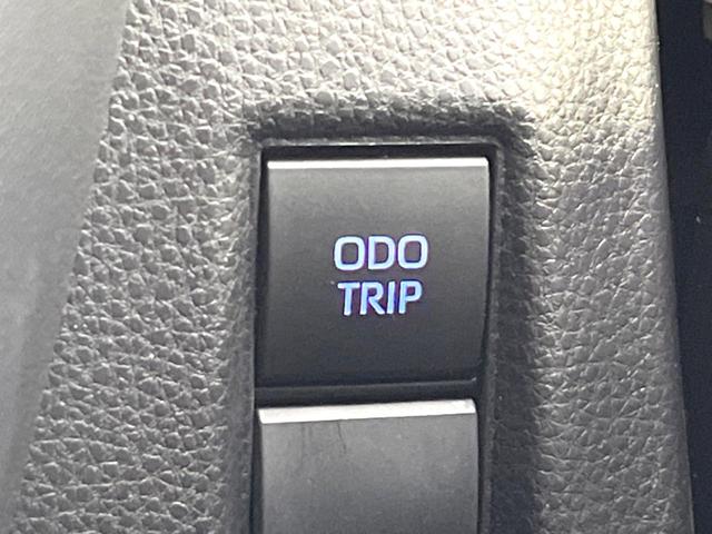 ハリアー Z 純正12.3型ナビ バックカメラ 衝突被害軽減システム レーダークルーズ 禁煙車 電動リアゲート ハーフレザーシート パワーシート ドラレコ コーナーセンサー LEDヘッド ETC2.0(60枚目)