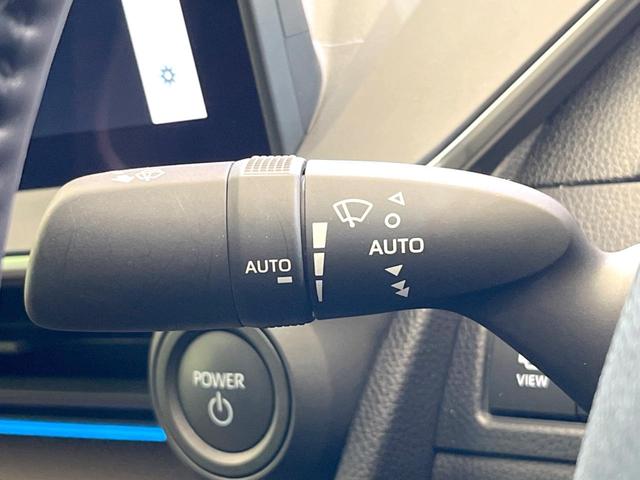 プリウス Z ガラスルーフ 全周囲カメラ 100V電源 衝突被害軽減システム レーダークルーズ 禁煙車 デジタルインナーミラー 電動リアゲート 前席シートエアコン パワーシート ドラレコ コーナーセンサー ETC(48枚目)