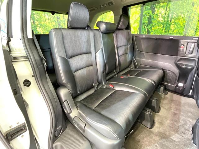 オデッセイ アブソルート・Ｘホンダセンシング　両側電動ドア　８型純正ＳＤナビ　後席モニター　バックカメラ　衝突被害軽減システム　レーダークルーズ　禁煙車　パワーシート　ドラレコ　コーナーセンサー　スマートキー　ＬＥＤヘッド　ビルトインＥＴＣ（9枚目）