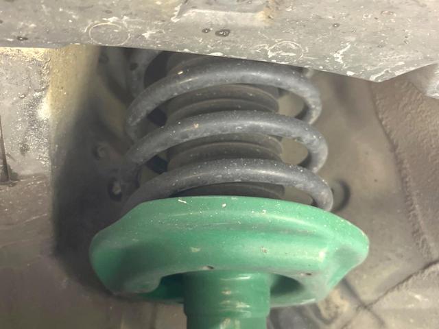 オデッセイ アブソルート・Ｘホンダセンシング　両側電動ドア　８型純正ＳＤナビ　後席モニター　バックカメラ　衝突被害軽減システム　レーダークルーズ　禁煙車　パワーシート　ドラレコ　コーナーセンサー　スマートキー　ＬＥＤヘッド　ビルトインＥＴＣ（21枚目）