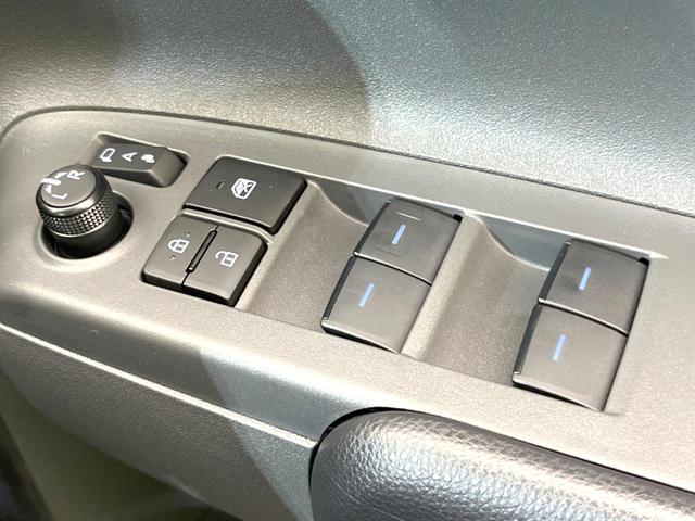 シエンタ ハイブリッドX 登録済未使用車 電動スライドドア 衝突被害軽減システム レーダークルーズ コーナーセンサー スマートキー LEDヘッド オートハイビーム 車線逸脱警報 オートライト オートエアコン(34枚目)