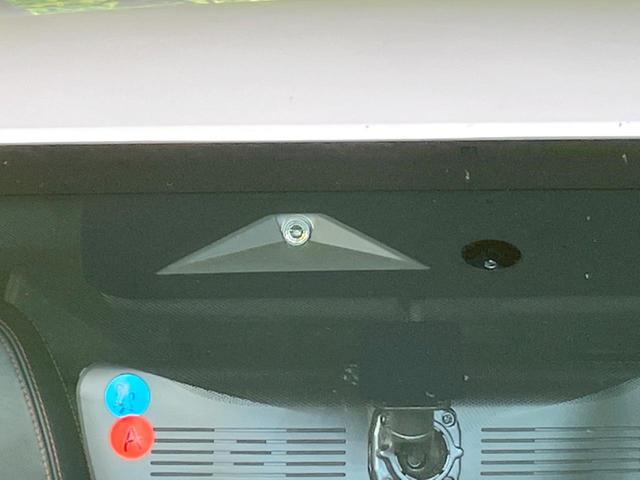 アウトランダーPHEV P 4WD 7人乗り 純正9インチナビ 全周囲カメラ BOSEサウンド 衝突被害軽減システム レーダークルーズ 禁煙車 電動リアゲート レザーシート ドラレコ コーナーセンサー LEDヘッド ETC2.0(5枚目)