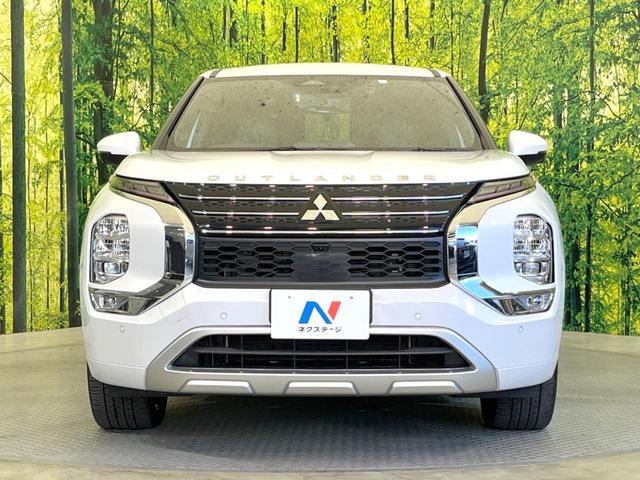 アウトランダーPHEV P 4WD 7人乗り 純正9インチナビ 全周囲カメラ BOSEサウンド 衝突被害軽減システム レーダークルーズ 禁煙車 電動リアゲート レザーシート ドラレコ コーナーセンサー LEDヘッド ETC2.0(15枚目)