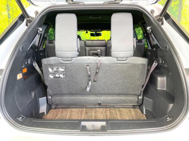 アウトランダーPHEV P 4WD 7人乗り 純正9インチナビ 全周囲カメラ BOSEサウンド 衝突被害軽減システム レーダークルーズ 禁煙車 電動リアゲート レザーシート ドラレコ コーナーセンサー LEDヘッド ETC2.0(49枚目)