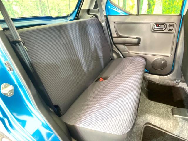 アルト Ｌリミテッド　衝突被害軽減システム　禁煙車　シートヒーター　ドラレコ　コーナーセンサー　車線逸脱警報　オートライト　ＣＤ（9枚目）