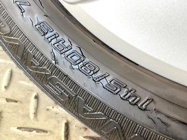 アルト Ｌリミテッド　衝突被害軽減システム　禁煙車　シートヒーター　ドラレコ　コーナーセンサー　車線逸脱警報　オートライト　ＣＤ（30枚目）