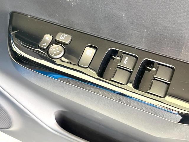 アルト Ｌリミテッド　衝突被害軽減システム　禁煙車　シートヒーター　ドラレコ　コーナーセンサー　車線逸脱警報　オートライト　ＣＤ（45枚目）