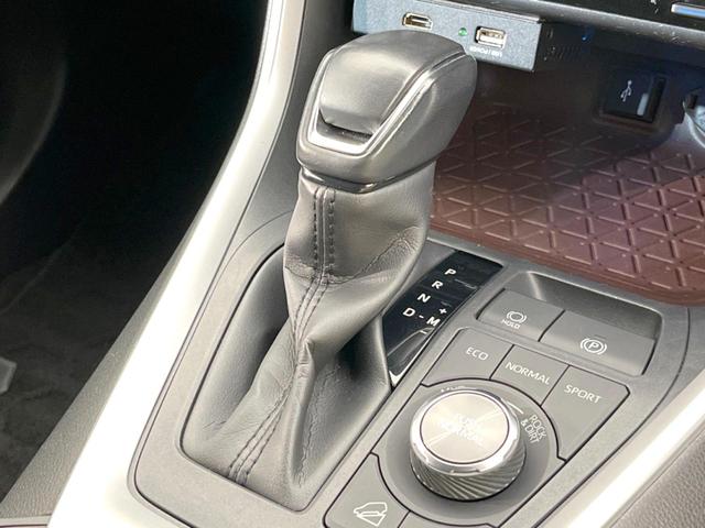 RAV4 G Zパッケージ 4WD 全周囲カメラ 衝突被害軽減システム レーダークルーズ 禁煙車 電動リアゲート パワーシート ドラレコ コーナーセンサー スマートキー LEDヘッド ルーフレール ビルトインETC(40枚目)