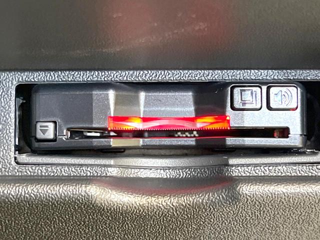 ハイエースワゴン GL SDナビ 電動スライドドア 全周囲カメラ 衝突被害軽減システム 禁煙車 ドラレコ コーナーセンサー スマートキー LEDヘッド ETC オートハイビーム 車線逸脱警報 オートライト オートエアコン(6枚目)