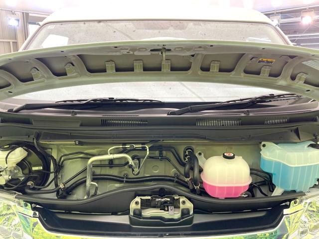 ハイエースワゴン GL SDナビ 電動スライドドア 全周囲カメラ 衝突被害軽減システム 禁煙車 ドラレコ コーナーセンサー スマートキー LEDヘッド ETC オートハイビーム 車線逸脱警報 オートライト オートエアコン(18枚目)