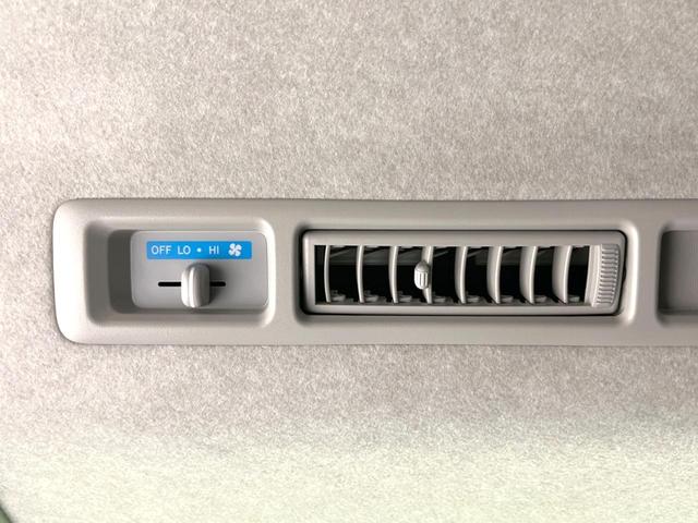 ハイエースワゴン GL SDナビ 電動スライドドア 全周囲カメラ 衝突被害軽減システム 禁煙車 ドラレコ コーナーセンサー スマートキー LEDヘッド ETC オートハイビーム 車線逸脱警報 オートライト オートエアコン(38枚目)