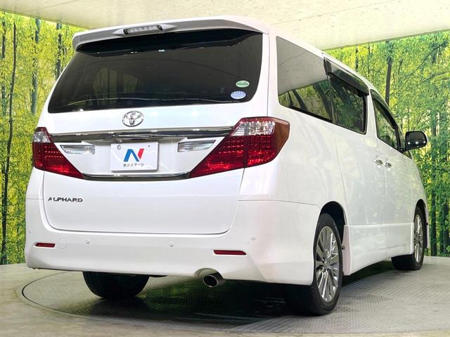 アルファード ２４０Ｓ　タイプゴールド　両側電動ドア　ＳＤナビ　バックカメラ　禁煙車　電動リアゲート　ハーフレザーシート　コーナーセンサー　スマートキー　ＨＩＤヘッド　ビルトインＥＴＣ　クルコン　純正１８インチアルミ　オートライト（17枚目）