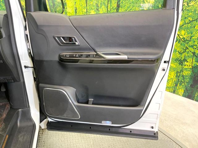 アルファード ２４０Ｓ　タイプゴールド　両側電動ドア　ＳＤナビ　バックカメラ　禁煙車　電動リアゲート　ハーフレザーシート　コーナーセンサー　スマートキー　ＨＩＤヘッド　ビルトインＥＴＣ　クルコン　純正１８インチアルミ　オートライト（33枚目）