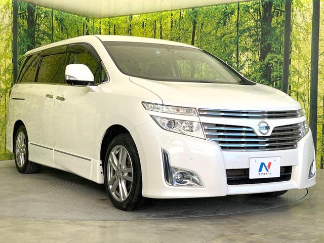 エルグランド ２５０ハイウェイスター　両側電動ドア　純正ＳＤナビ　後席モニター　全周囲カメラ　禁煙車　電動リアゲート　ハーフレザーシート　ドラレコ　スマートキー　ＨＩＤヘッド　ビルトインＥＴＣ　純正１８インチアルミ　デュアルエアコン（16枚目）