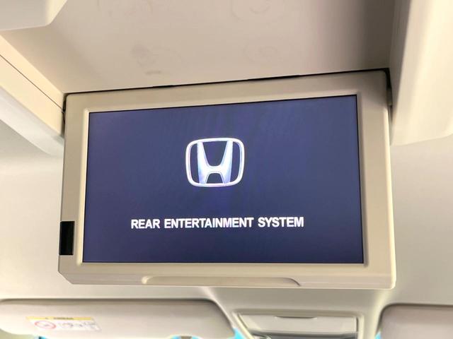 オデッセイ アブソルート・ＥＸ　後席モニター　両側電動ドア　全周囲カメラ　レーダークルーズ　ハーフレザーシート　パワーシート　コーナーセンサー　スマートキー　ＬＥＤヘッド　ビルトインＥＴＣ　純正１８インチアルミ　オートライト（5枚目）