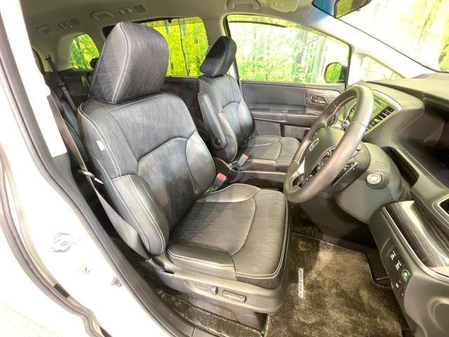 オデッセイ アブソルート・ＥＸ　後席モニター　両側電動ドア　全周囲カメラ　レーダークルーズ　ハーフレザーシート　パワーシート　コーナーセンサー　スマートキー　ＬＥＤヘッド　ビルトインＥＴＣ　純正１８インチアルミ　オートライト（8枚目）