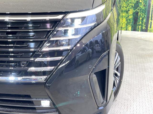 セレナ ｅ－パワー　ハイウェイスターＶ　１２．３型純正ナビ　登録済未使用車　両側電動ドア　全周囲カメラ　衝突被害軽減システム　レーダークルーズ　ドラレコ　コーナーセンサー　スマートキー　ＬＥＤヘッド　ビルトインＥＴＣ　純正１６インチアルミ（13枚目）