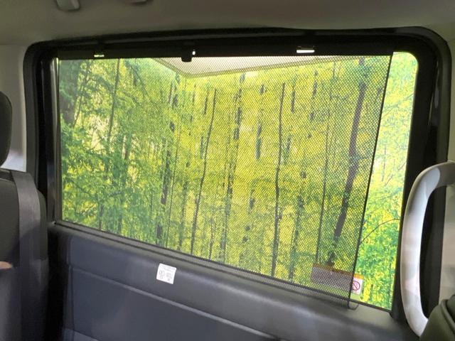 セレナ ｅ－パワー　ハイウェイスターＶ　１２．３型純正ナビ　登録済未使用車　両側電動ドア　全周囲カメラ　衝突被害軽減システム　レーダークルーズ　ドラレコ　コーナーセンサー　スマートキー　ＬＥＤヘッド　ビルトインＥＴＣ　純正１６インチアルミ（46枚目）