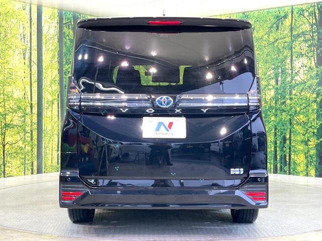 ヴォクシー ハイブリッドＳ－Ｚ　１０型ディスプレイオーディオ　両側電動ドア　バックカメラ　１００Ｖ電源　衝突軽減　レーダークルーズ　禁煙車　電動リアゲート　ハーフレザーシート　ドラレコ　コーナーセンサー　スマートキー　ＬＥＤヘッド（16枚目）