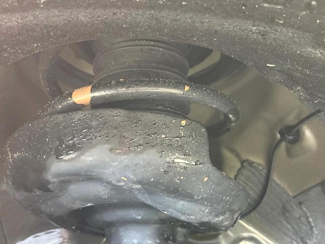 ヴォクシー ハイブリッドＳ－Ｚ　１０型ディスプレイオーディオ　両側電動ドア　バックカメラ　１００Ｖ電源　衝突軽減　レーダークルーズ　禁煙車　電動リアゲート　ハーフレザーシート　ドラレコ　コーナーセンサー　スマートキー　ＬＥＤヘッド（21枚目）