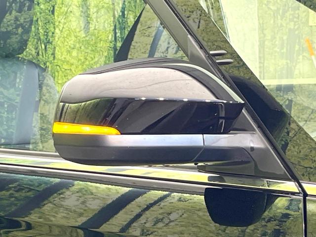 ヴォクシー ハイブリッドＳ－Ｚ　１０型ディスプレイオーディオ　両側電動ドア　バックカメラ　１００Ｖ電源　衝突軽減　レーダークルーズ　禁煙車　電動リアゲート　ハーフレザーシート　ドラレコ　コーナーセンサー　スマートキー　ＬＥＤヘッド（35枚目）