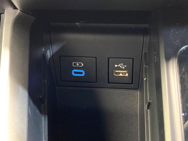 ヴォクシー ハイブリッドＳ－Ｚ　１０型ディスプレイオーディオ　両側電動ドア　バックカメラ　１００Ｖ電源　衝突軽減　レーダークルーズ　禁煙車　電動リアゲート　ハーフレザーシート　ドラレコ　コーナーセンサー　スマートキー　ＬＥＤヘッド（63枚目）