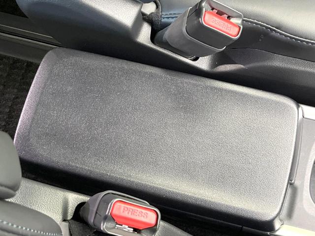 ヴォクシー ハイブリッドＳ－Ｚ　１０型ディスプレイオーディオ　両側電動ドア　バックカメラ　１００Ｖ電源　衝突軽減　レーダークルーズ　禁煙車　電動リアゲート　ハーフレザーシート　ドラレコ　コーナーセンサー　スマートキー　ＬＥＤヘッド（72枚目）