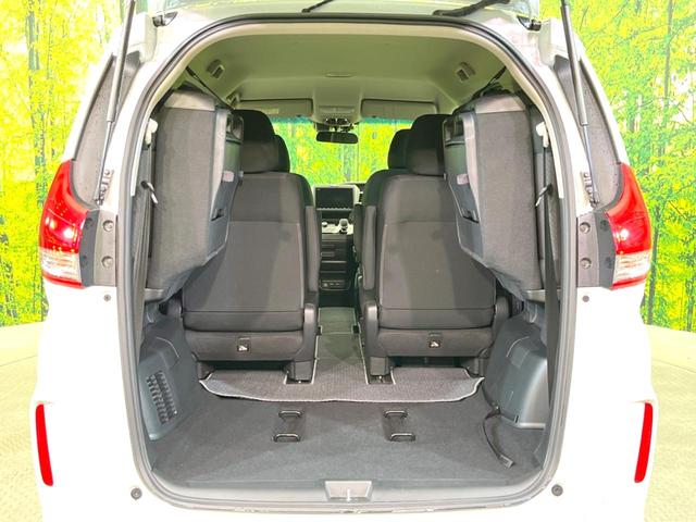 フリードハイブリッド ハイブリッド・Ｇブラックスタイル　両側電動ドア　純正ＳＤナビ　バックカメラ　衝突被害軽減システム　禁煙車　ドラレコ　スマートキー　ＬＥＤヘッド　ビルトインＥＴＣ　純正１５インチアルミ　車線逸脱警報　オートライト　オートエアコン（11枚目）