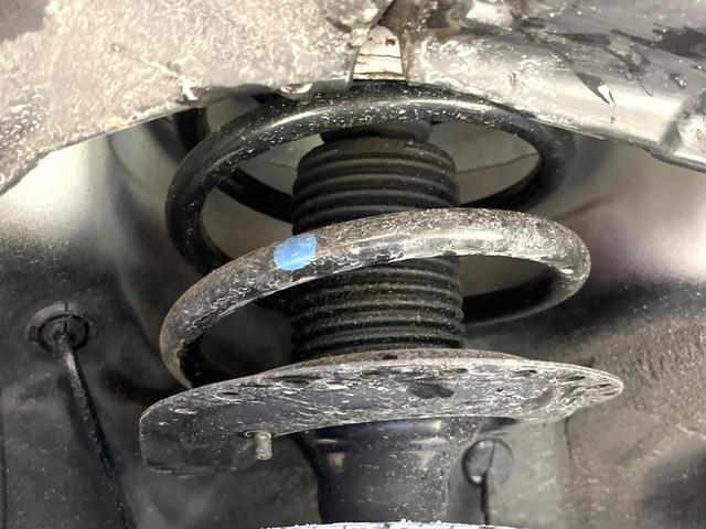 デリカＤ：５ Ｐ　４ＷＤ　純正１０型ナビ　ターボ　ディーゼル（軽油）　両側電動ドア　バックカメラ　衝突被害軽減システム　レーダークルーズ　禁煙車　パワーシート　ドラレコ　スマートキー　ＬＥＤヘッド　ＥＴＣ（21枚目）