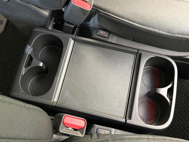 デリカＤ：５ Ｐ　４ＷＤ　純正１０型ナビ　ターボ　ディーゼル（軽油）　両側電動ドア　バックカメラ　衝突被害軽減システム　レーダークルーズ　禁煙車　パワーシート　ドラレコ　スマートキー　ＬＥＤヘッド　ＥＴＣ（49枚目）